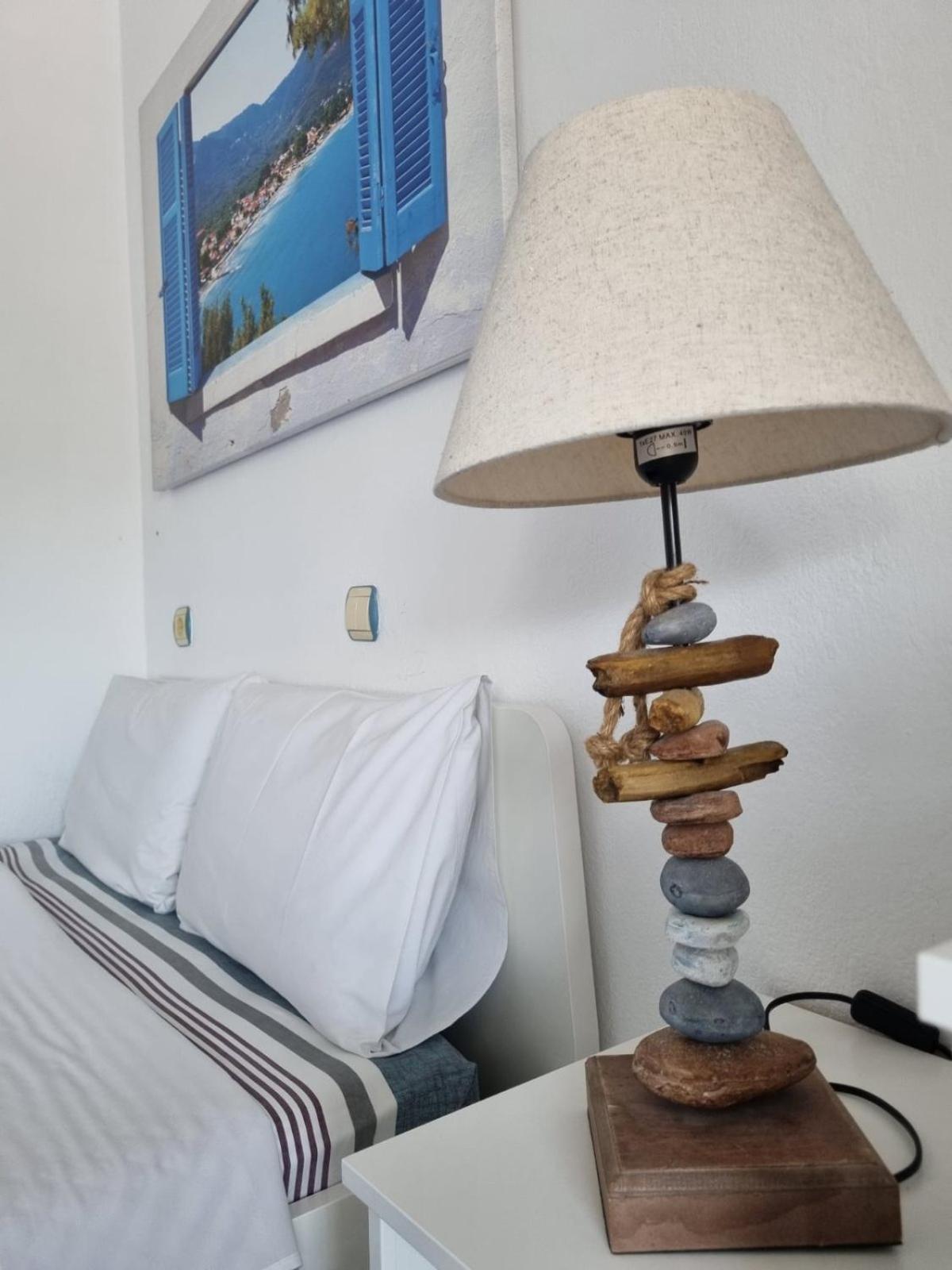 Pension Antonakis Ouranoupolis Greece Exterior foto